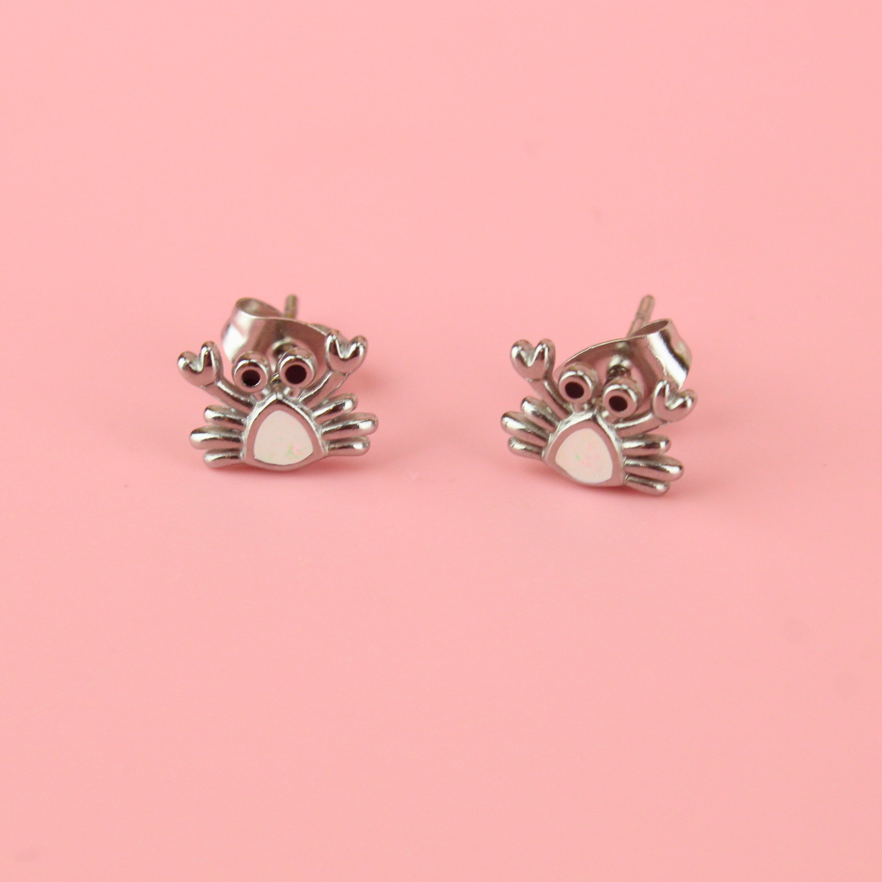 Feeling Crabulous Stud Earrings