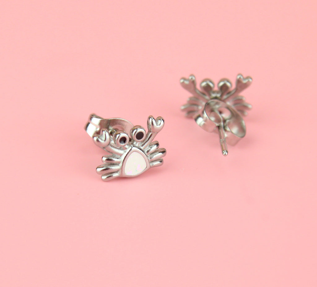 Feeling Crabulous Stud Earrings