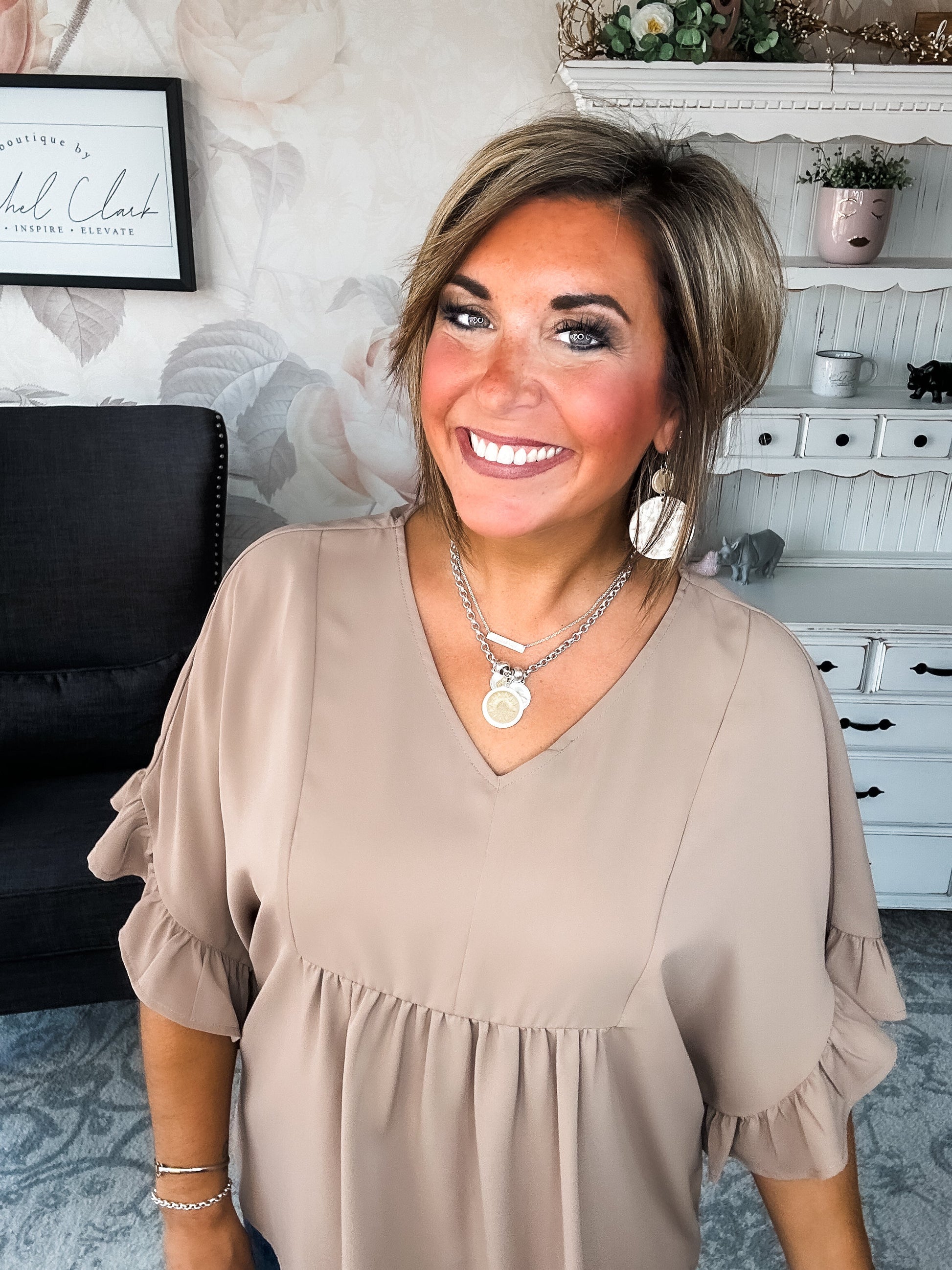 Close to Me Blouse - Mocha