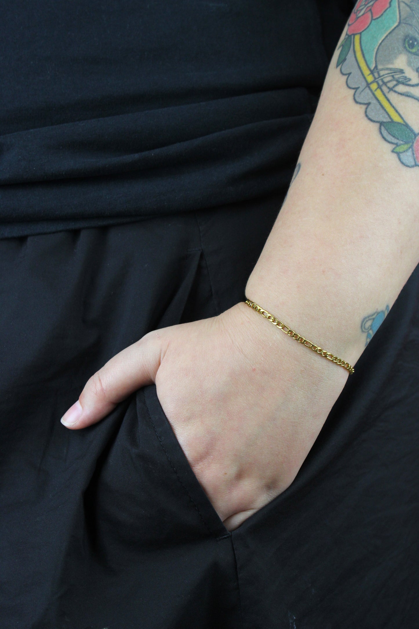 Figaro Chain Bracelet (Gold Plated)