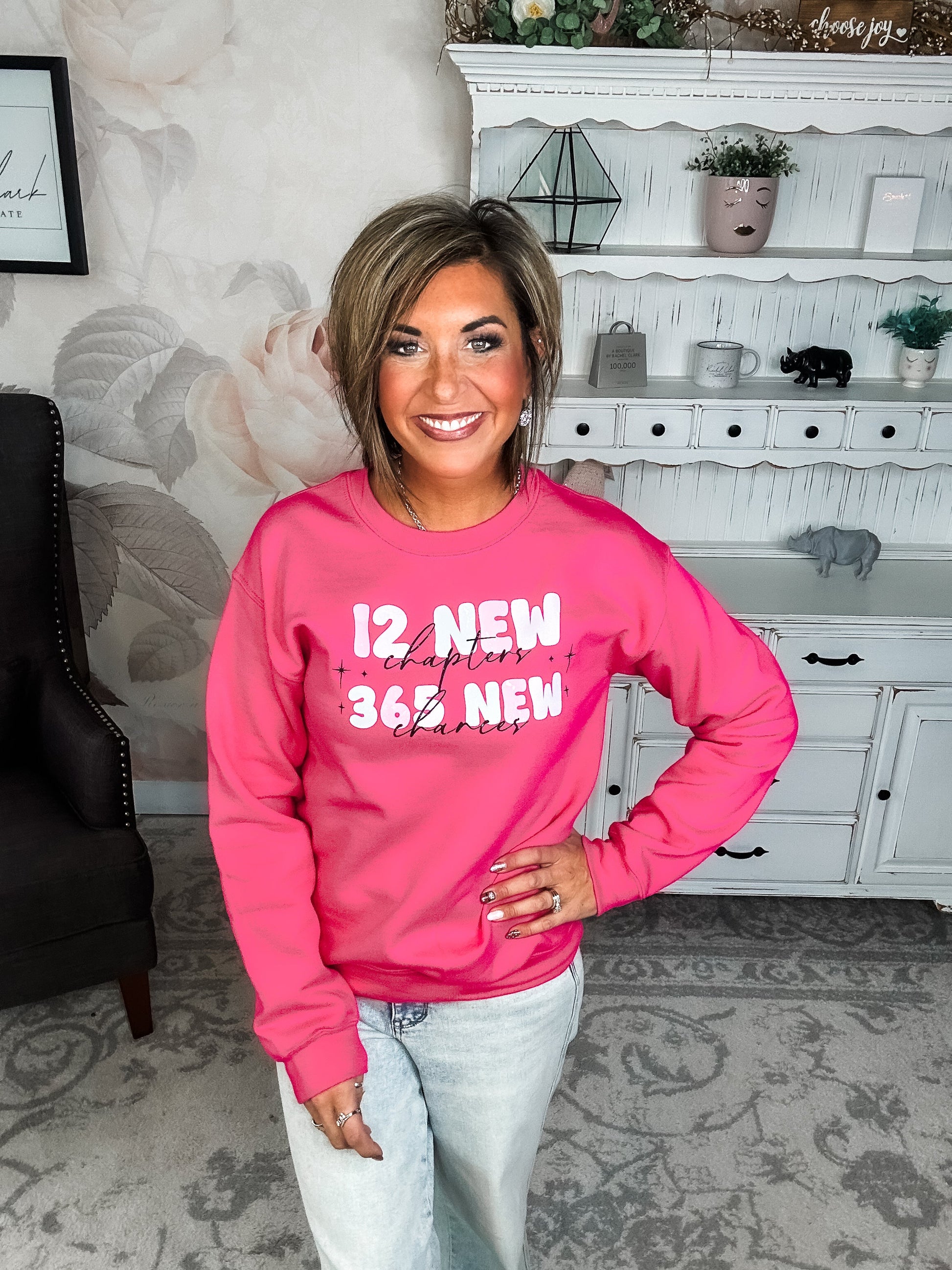 12 New Chapters Graphic Sweatshirt