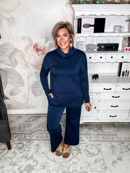 Cozy On The Weekend Cowlneck - Navy