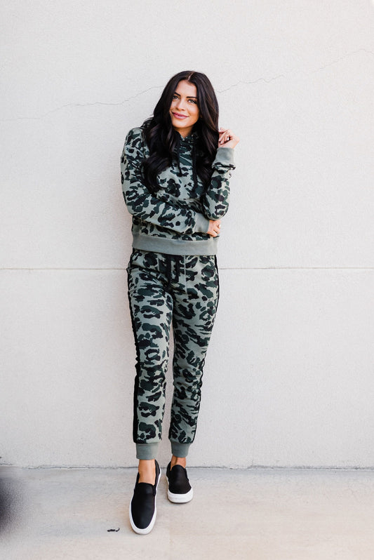 Ampersand Avenue Jogger - Everyday Essential